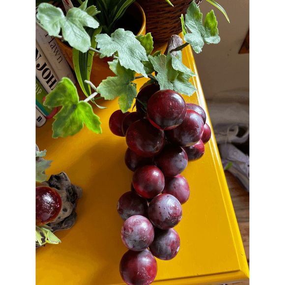 Vintage Italian Red/Purple Alabaster Stone Grapes On Driftwood - Picture 2 of 4